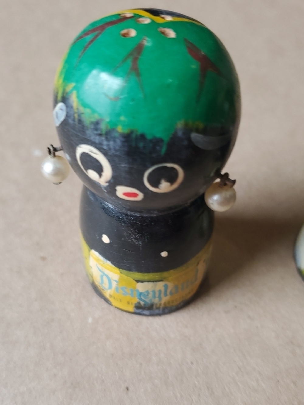 Rare 1950's Disneyland Tiki Adventurland Cruise Salt & Pepper Shaker - Picture 6 of 9